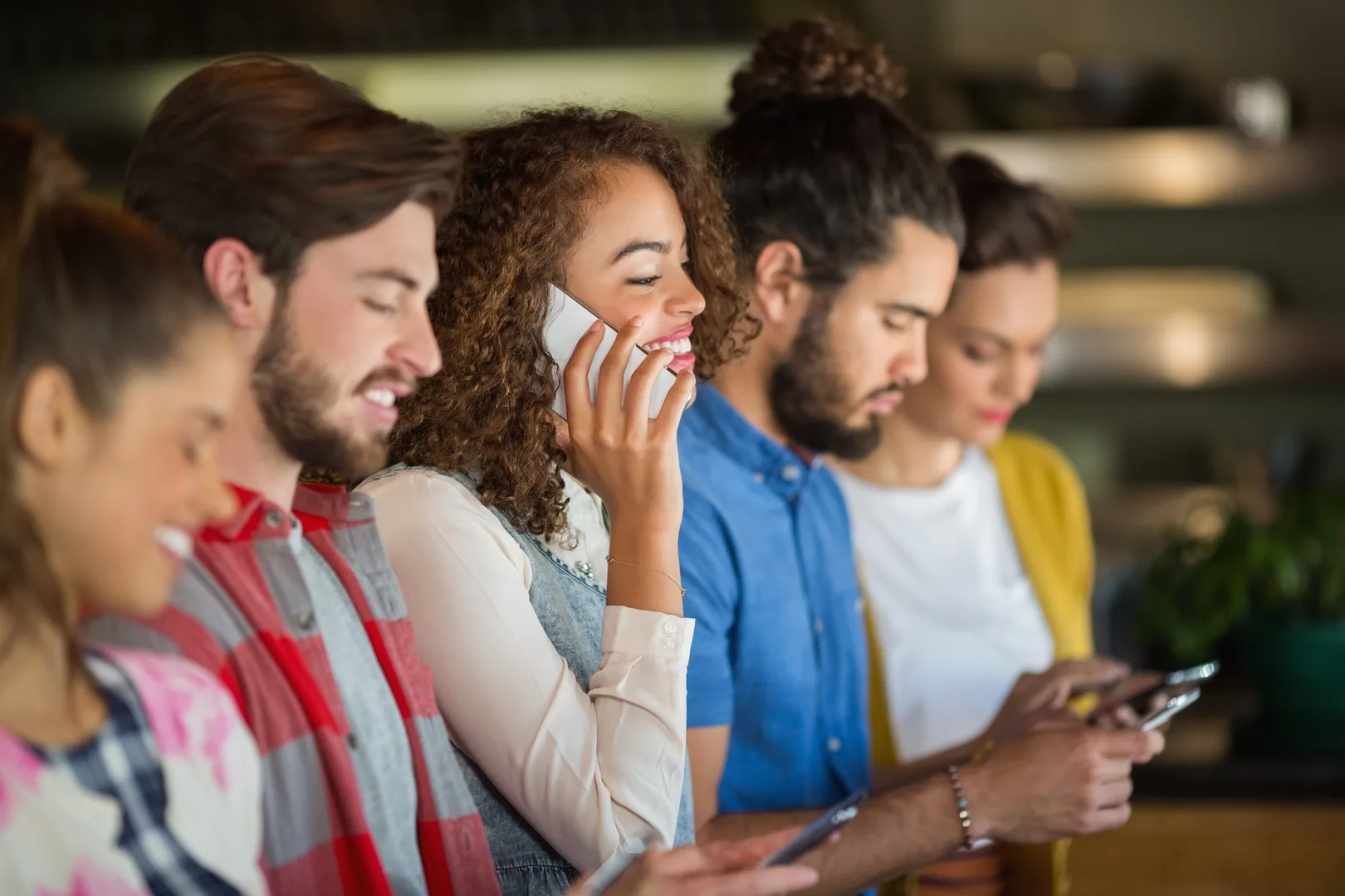 WhatsApp Group Link Safety: What to Check Before Joining